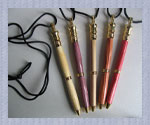 Stylo-collier détachable