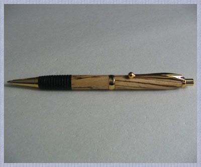 Crayons à mine en bois